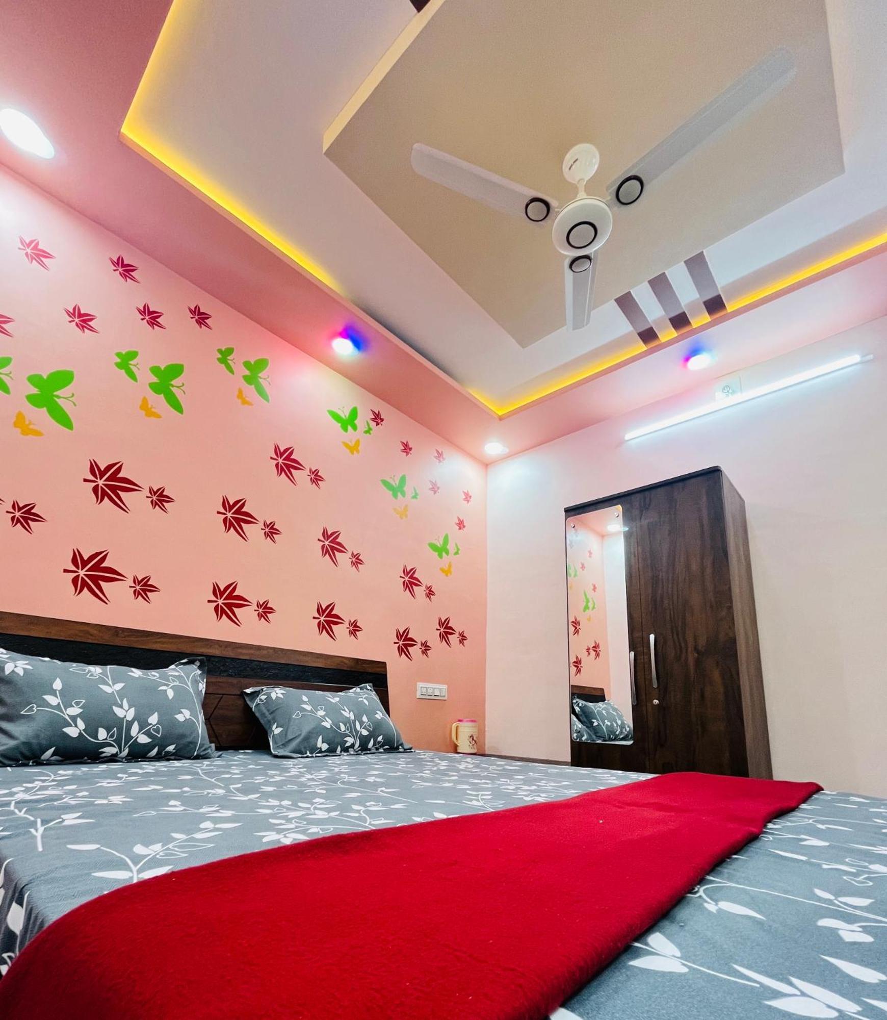 Kamdhenu Home Stay Garudeshwar 外观 照片